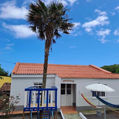 Вілла A Casa Dos Avos Lajes das Flores Екстер'єр фото